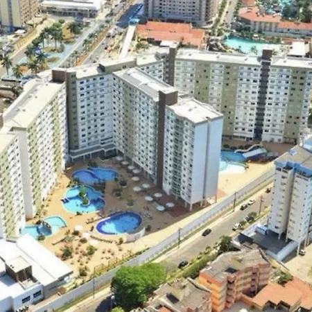 Prive Riviera Park Oficial Apartment Caldas Novas Exterior photo